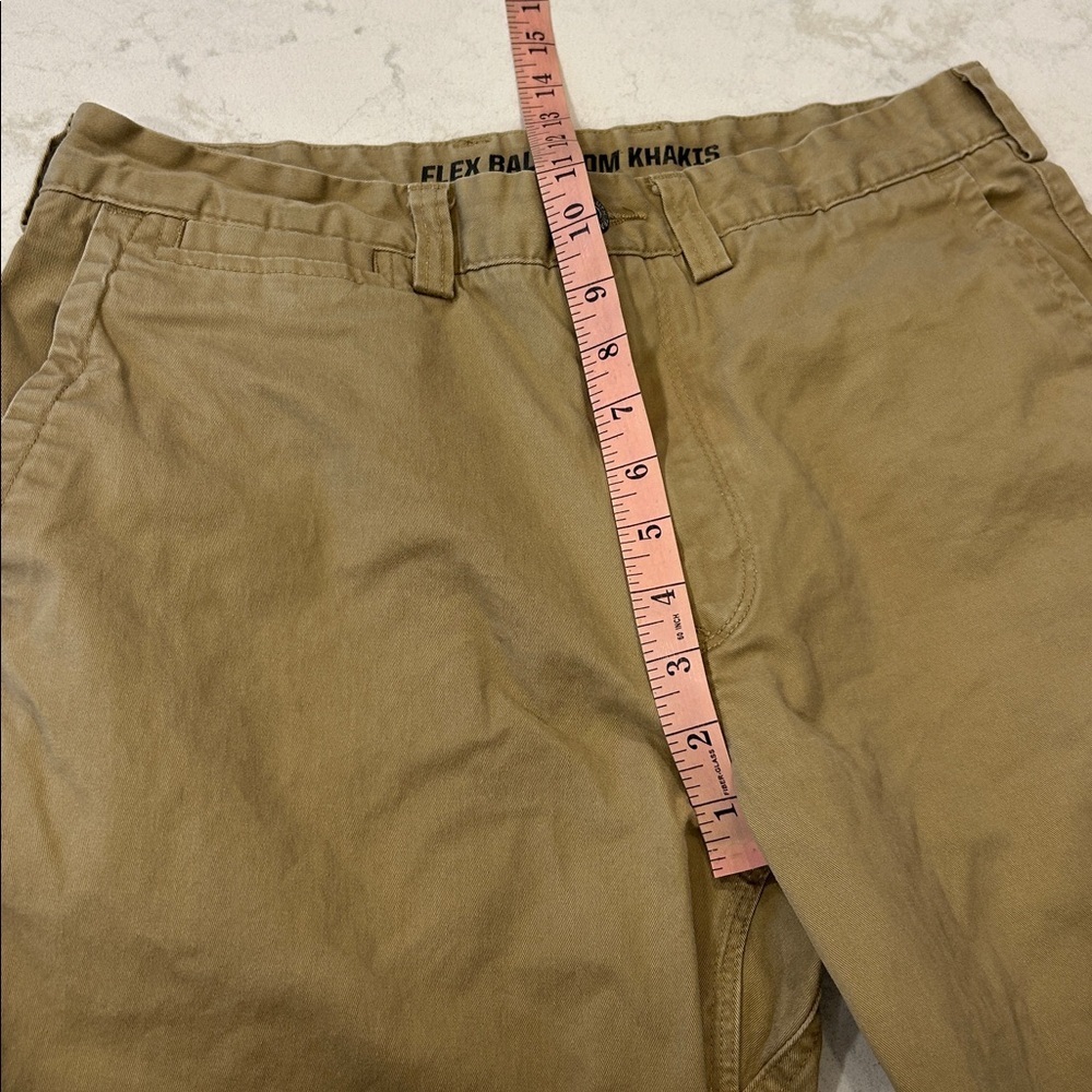 Duluth Trading Co Khaki Straight-Leg Chinos - Tan - Picture 15 of 16